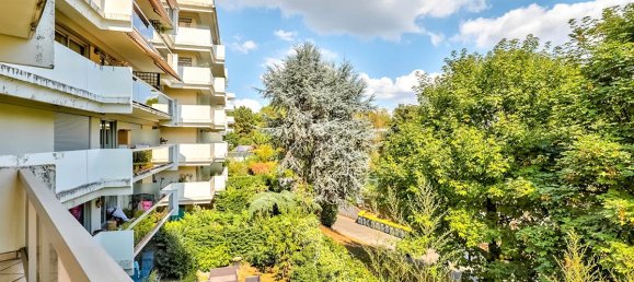 2 Schlafzimmer Wohnung in Suresnes, France, Nr. 165011 4