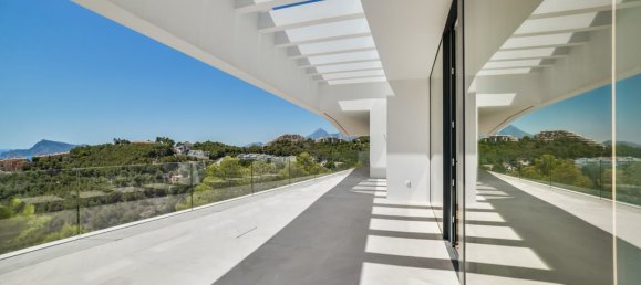 5 bedrooms Villa in Altea, Spain No. 11863 4