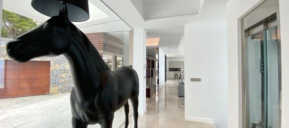 5 bedrooms Villa in Altea, Spain No. 11863 8