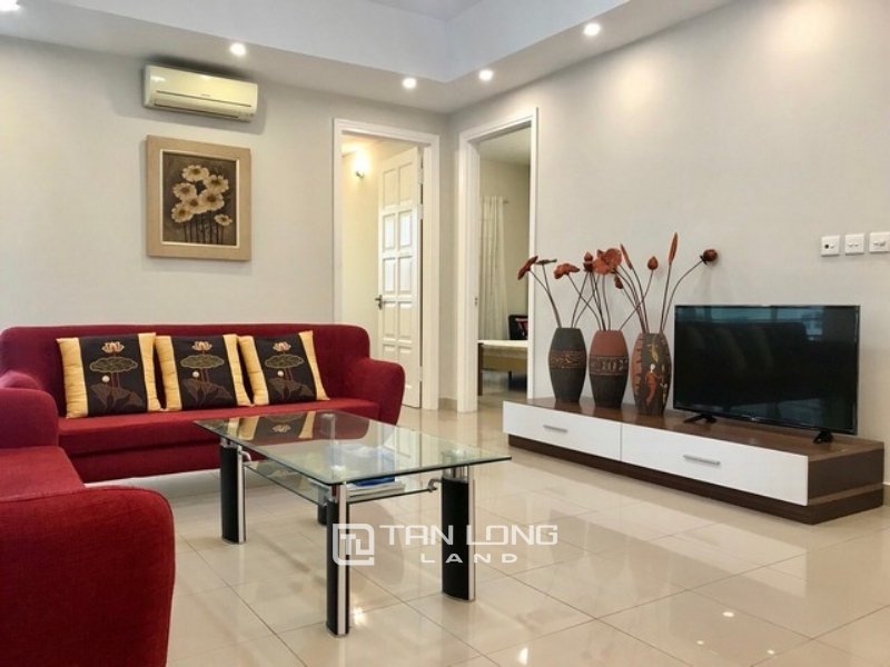Apartamento de 3 dormitorios en Tay Ho, Vietnam No. 979