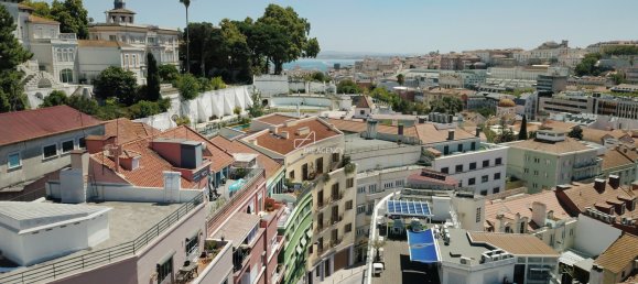 1 bedroom Apartment in Lisbon, Portugal No. 11964 2