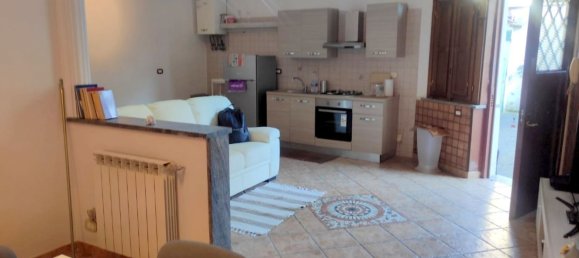 3 Schlafzimmer Wohnung in Naples, Italy, Nr. 339419 7