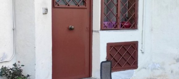 3 Schlafzimmer Wohnung in Naples, Italy, Nr. 339419 5