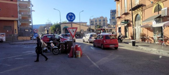 3 Schlafzimmer Wohnung in Naples, Italy, Nr. 339419 3