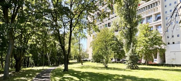 3 rooms Duplex in Britz, Germany No. 370864 2