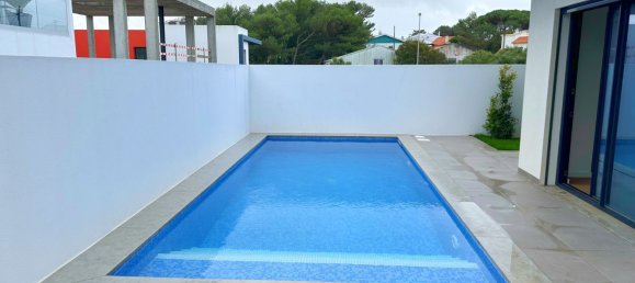 4 bedrooms House in Cascais, Portugal No. 132521 2