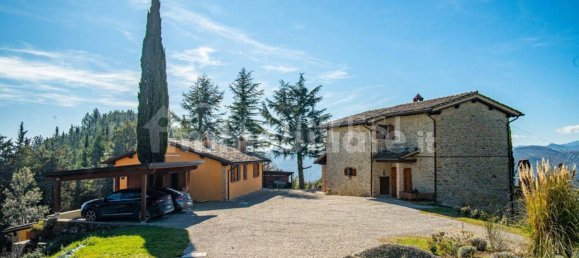 4 bedrooms House in Monte Santa Maria Tiberina, Italy No. 267211 10