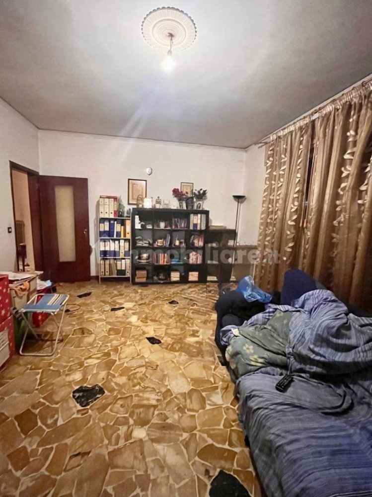 3 bedrooms Apartment in Padua, Italy No. 324580