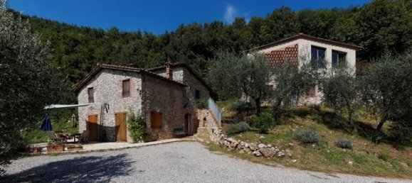 3 Schlafzimmer Haus in Borgo a Mozzano, Italy, Nr. 232524 4