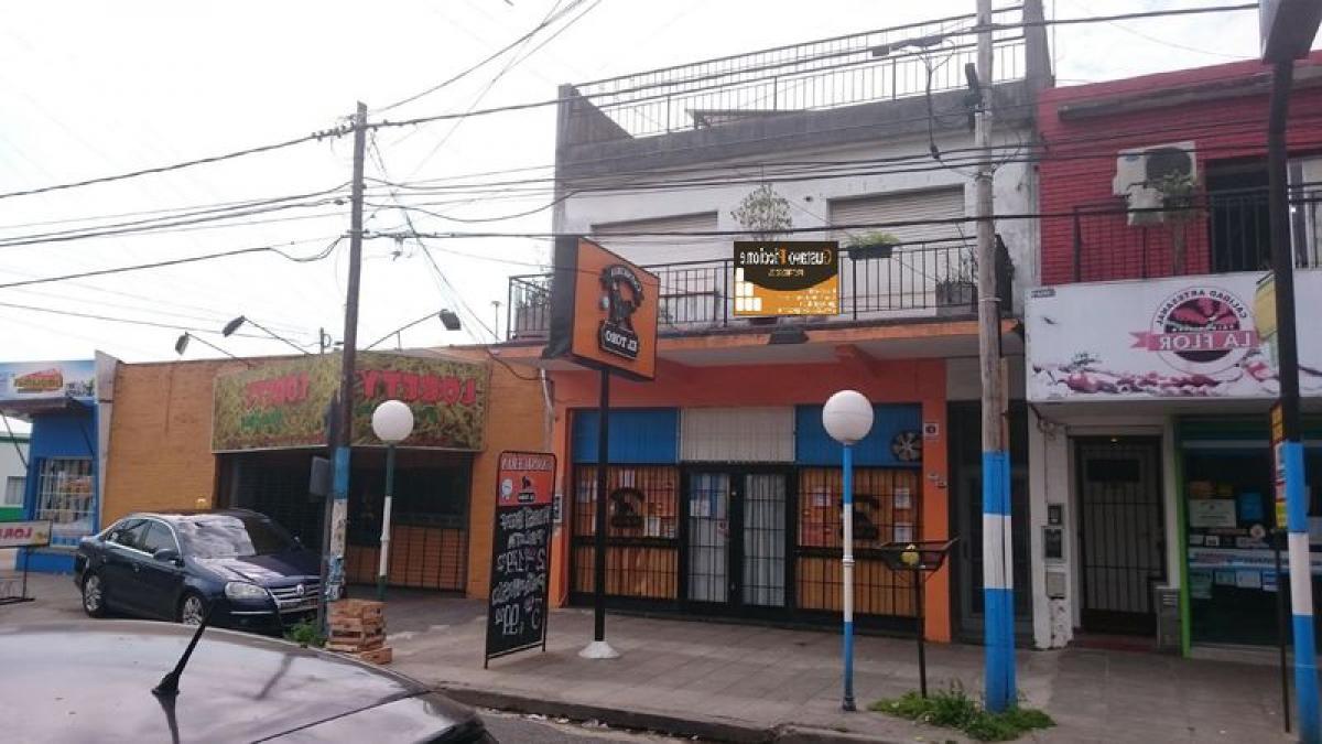 Квартира с 2 спальнями в Итусаинго, Аргентина № 56604