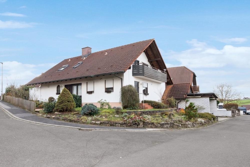 Таунхаус с 4 спальнями в Вюрцбург, Германия № 140181