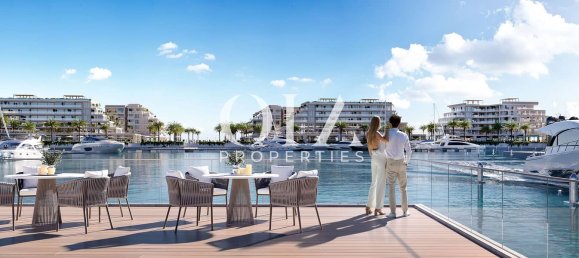 6 bedrooms Villa in Abu Dhabi, UAE No. 17131 9