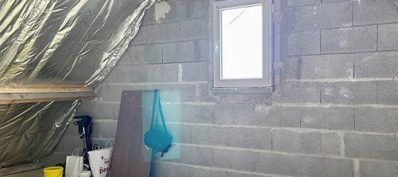 Дом с 5 спальнями в Сен-Брьяк-сюр-Мер, Франция № 200425 24