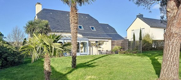 Дом с 5 спальнями в Сен-Брьяк-сюр-Мер, Франция № 200425 2