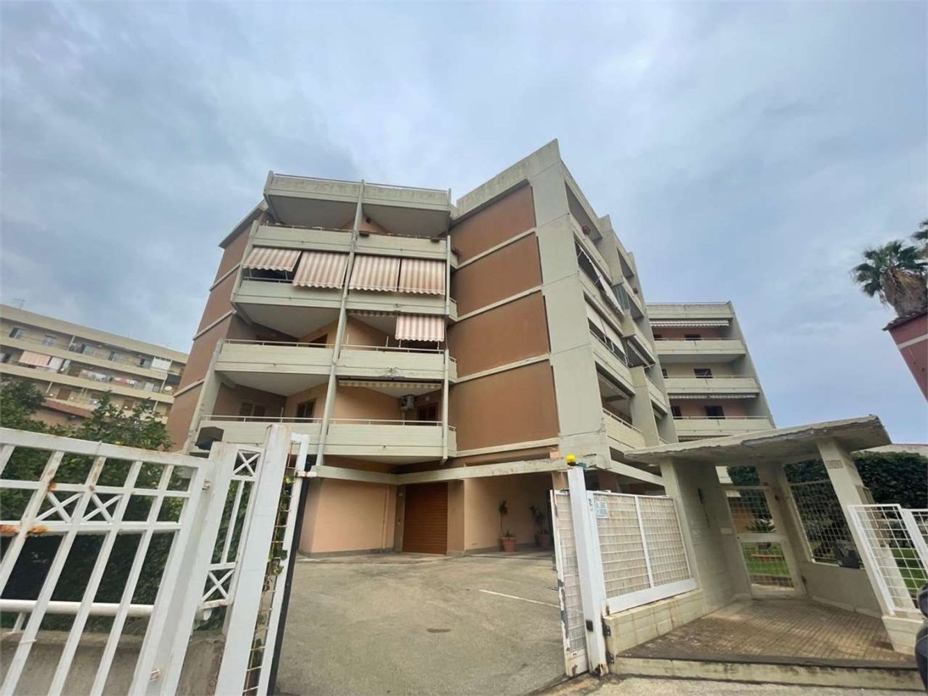 Garage in Syracuse, Italy 39m², Nr. 242917