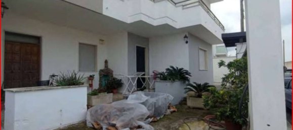 6 chambres Appartement à Torchiarolo, Italy No. 346487 4