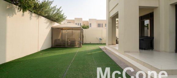 3 bedrooms Villa in Reem, UAE No. 32123 15