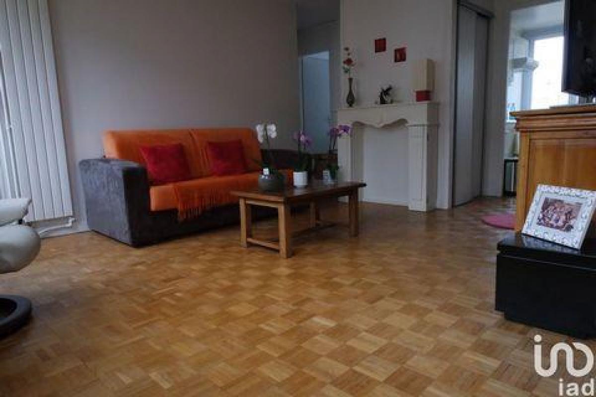 Кондоминиум  с 2 спальнями в Йер, Франция № 28790