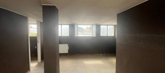 Дуплекс с 10 комнатами в Комо, Италия № 8189 17