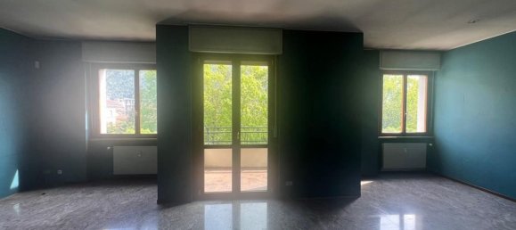 Дуплекс с 10 комнатами в Комо, Италия № 8189 10