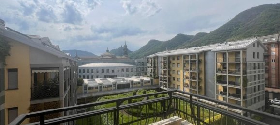 Дуплекс с 10 комнатами в Комо, Италия № 8189 11