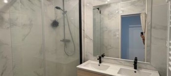 2 Schlafzimmer Wohnung in Laval, France, Nr. 306385 4