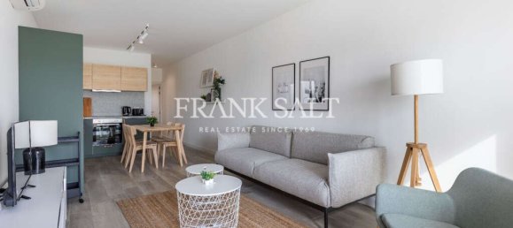 1 bedroom Penthouse in Gzira, Malta No. 4699 4