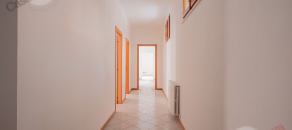 5غرفة شقة في Cesena, Italy رقم 146901 6