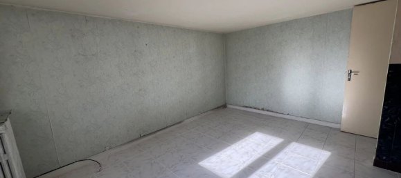 3 bedrooms House in Saint-Georges-sur-Baulche, France No. 264744 7