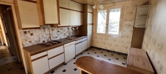 3 bedrooms House in Saint-Georges-sur-Baulche, France No. 264744 3