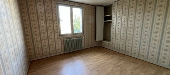 3 bedrooms House in Saint-Georges-sur-Baulche, France No. 264744 4