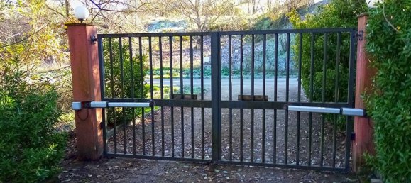 6 rooms House in Civitella in Val di Chiana, Italy No. 200471 9