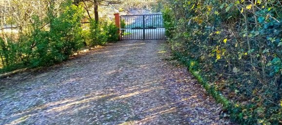 6 rooms House in Civitella in Val di Chiana, Italy No. 200471 8