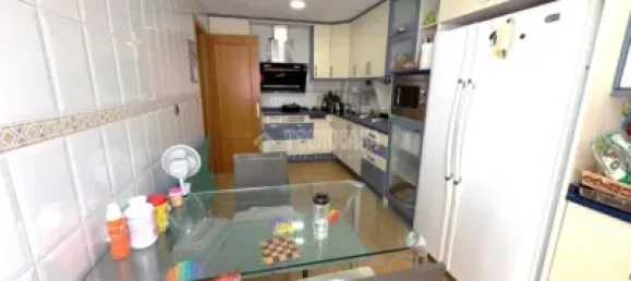 4 غرف نوم شقة في Parla, Spain رقم 178824 8