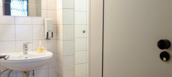 115m² Commercial property in Schwaz, Austria No. 200848 8