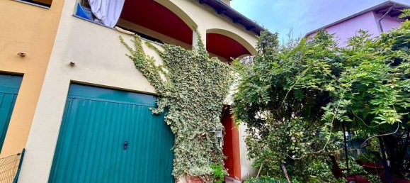 5-Zimmer Haus in Alessandria, Italy, Nr. 49497 3