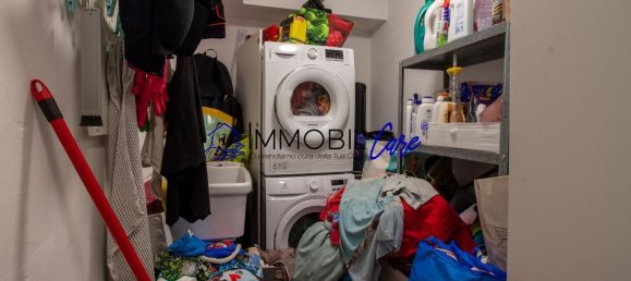 5 rooms Apartment in Livorno, Italy No. 170098 16