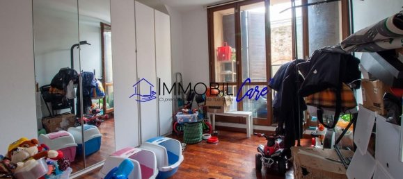 5 rooms Apartment in Livorno, Italy No. 170098 7