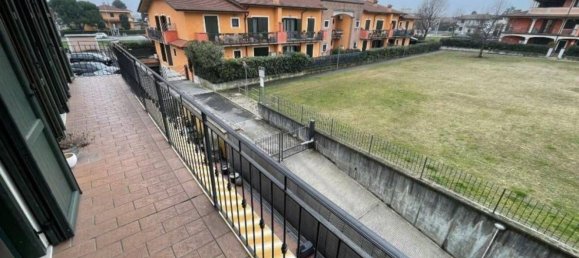 3-salle Appartement à Travagliato, Italy No. 7091 9