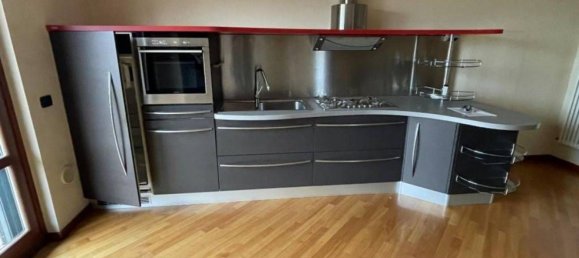 3-salle Appartement à Travagliato, Italy No. 7091 5