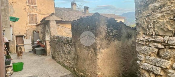 4 rooms House in Caprino Veronese, Italy No. 175492 4