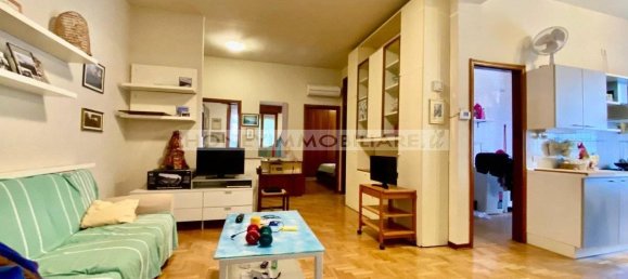 3 rooms Apartment in Fidenza, Italy No. 28535 2