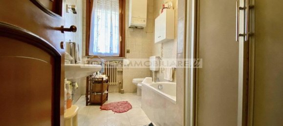3 rooms Apartment in Fidenza, Italy No. 28535 14