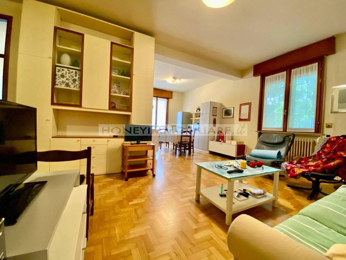 3 rooms Apartment in Fidenza, Italy No. 28535