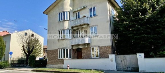 3 rooms Apartment in Fidenza, Italy No. 28535 21