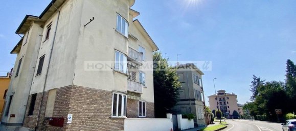 3 rooms Apartment in Fidenza, Italy No. 28535 22