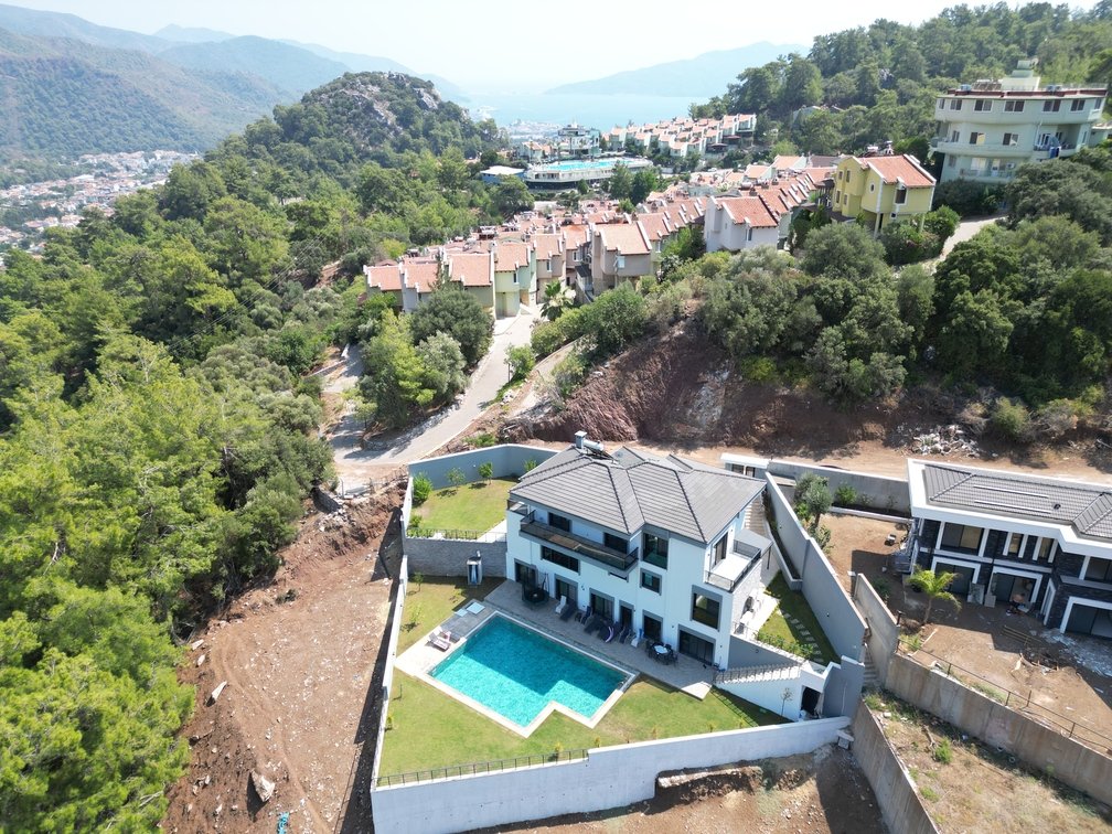 Villa 7+2 in Marmaris, Turkey No. 16250