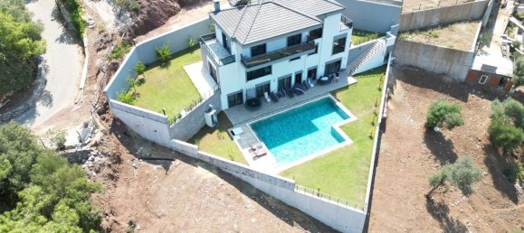 Villa 7+2 in Marmaris, Turkey No. 16250 4