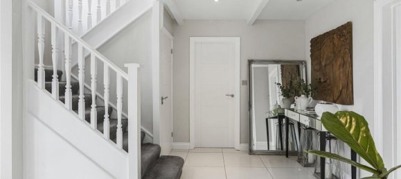 5 bedrooms House in Hadley Wood, United Kingdom No. 6581 3