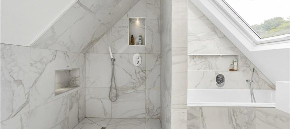 5 bedrooms House in Hadley Wood, United Kingdom No. 6581 24